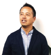 代表取締役